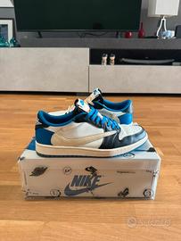 Jordan 1 Retro Low Travis Scott