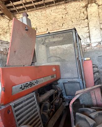 trattore ursus 1204
