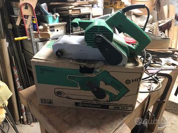 Levigatrice Hitachi