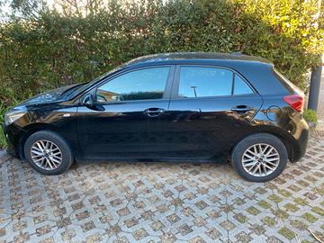 Kia Rio 1.2 mpi Evolution 84cv