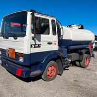 Camion trasporto carburante RENAULT MIDLINER 120