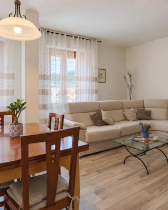 Appartamento di 121 m² con 4 locali e box auto a M