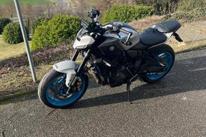 Yamaha MT 07 anno 2025