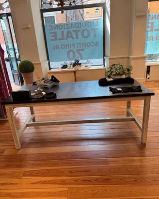 Tavolo in legno!