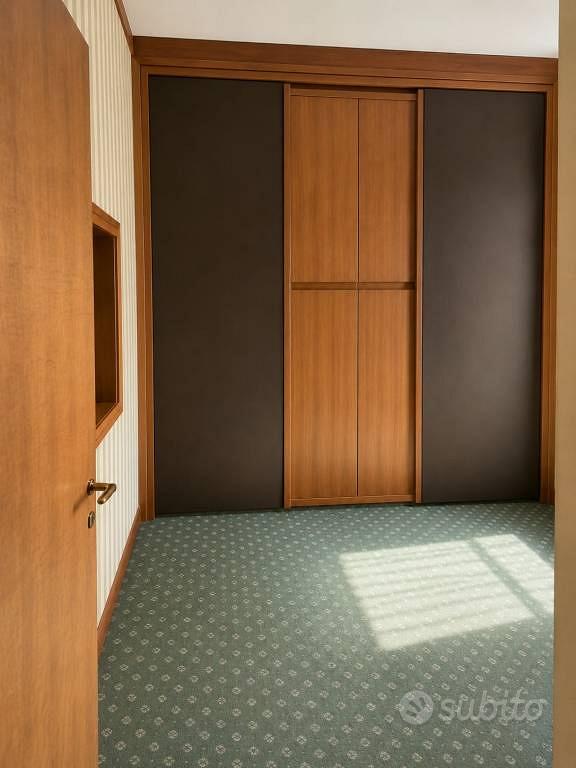 Appartamento di 172 m² con più di 5 locali e box a - Vista 6