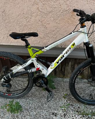 MTB Vario Bomba Snowfox come nuova