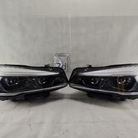 BMW F45 F46 Restyling LCI FULL LED fari fanali des