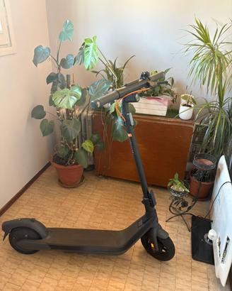 Monopattino Ninebot E2 Pro