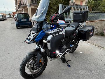Bmw gs 1300 adventure trophy strafull
