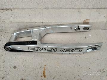 Forcellone alluminio HM CRE 50 enduro 2003