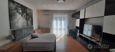 Zona Santa Rita - STANZE SUBITO DISPONIBILI