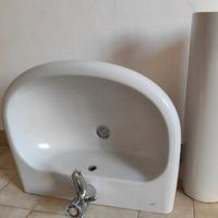 lavandino in porcellana IDEALSTANDARD