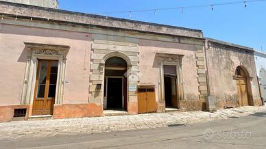 CASA INDIPENDENTE A UGENTO