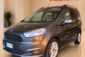 Ford Tourneo Courier 1.5 TDCI 75 CV Titanium