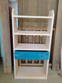Mobile in legno massello