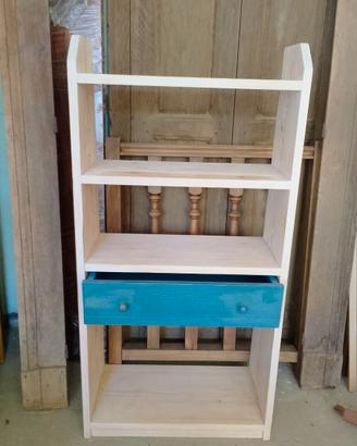 Mobile in legno massello
