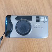 Nikon zoom Af 400 point shot foto Compatta