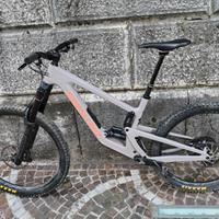 Santa Cruz nomad 