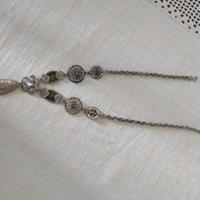 Collana con gioiello pendente