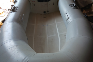 Gommone tender valiant 2.40 completo di moto