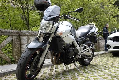 Suzuki GSR 600 98CV