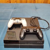 Play Station 4  500 gb + 2 Joystick + 11 giochi