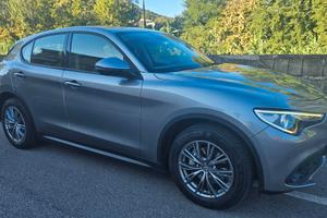 Alfa Romeo Stelvio 2.2 160cv