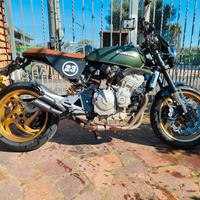 Honda Hornet 600 cafè Racers