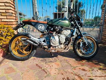 Honda Hornet 600 cafè Racers