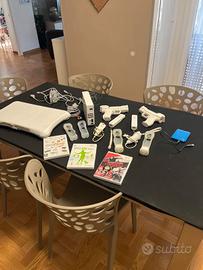 Nintendo Wii + tantissimi accessori + giochi + HDD