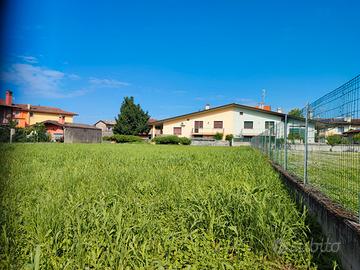 Terreno edificabile a Casarsa della Delizia