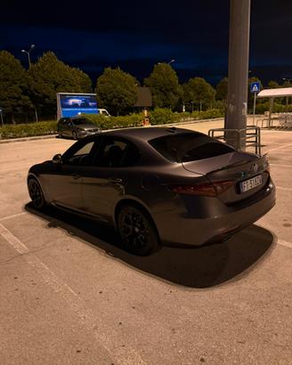 Alfa giulia 160 cv super