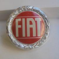 Fregio con logo FIAT per 127 Sport Nuovo