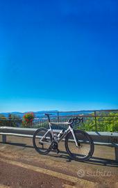 Bianchi Oltre Comp White Graphite