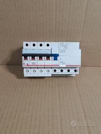 Salvavita Bticino quadripolare TRIFASE +NEUTRO)