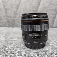 Canon 85mm f/1.8