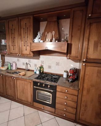 cucina in noce nazionale