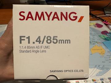samyang f1 4 85mm as if umc