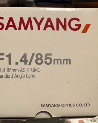 samyang f1 4 85mm as if umc