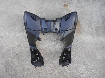 Retro scudo paragambe yamaha t max 08-11