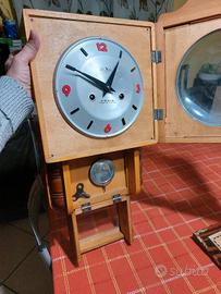 Orologio a pendolo vintage. 