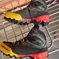 Scarponi La Sportiva Aequilibrium LT misura 42 Gtx