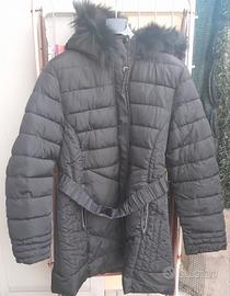 Giubbotto con cappuccio 