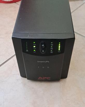 GRUPPO DI CONTINUITÀ APC 700 VA SMART-UPS 