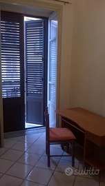 EUR 170 Camera singola appartamento ristrutturato