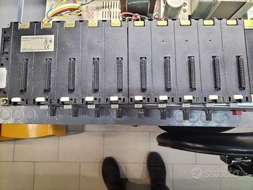 RAK PER PLC OMRON C200HW-BC101