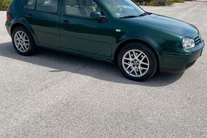 VW Golf IV 2.3 V5 — 170 CV — Automat./Sequenziale
