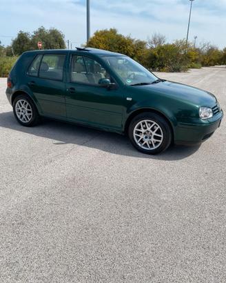 VW Golf IV 2.3 V5 — 170 CV — Automat./Sequenziale