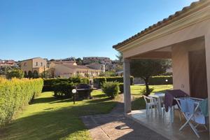 San Teodoro, al centro del paese