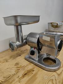 Tritacarne professionale 